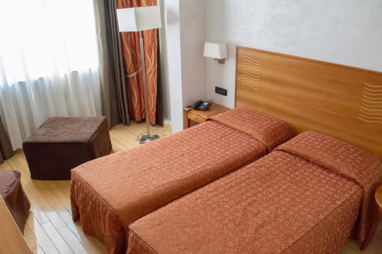 Hotel Continental Турин Экстерьер фото