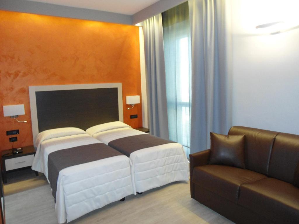 Hotel Continental Турин Экстерьер фото