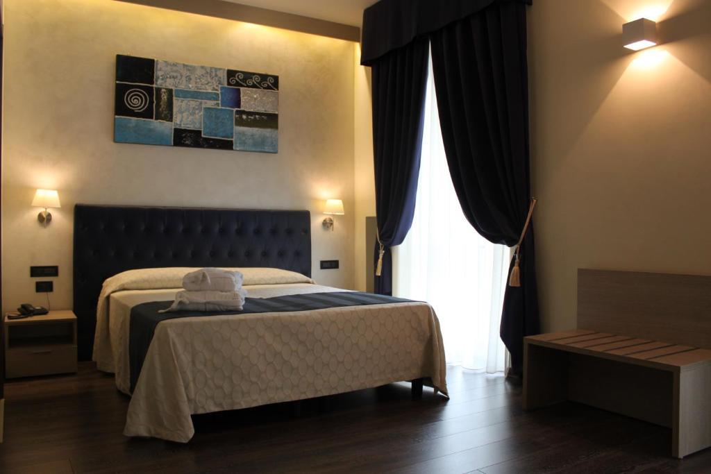 Hotel Continental Турин Экстерьер фото
