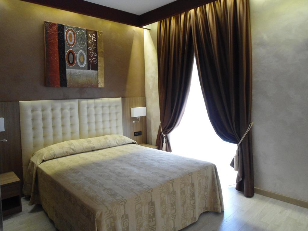 Hotel Continental Турин Экстерьер фото
