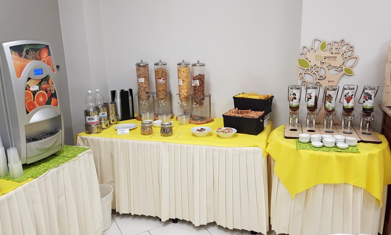 Hotel Continental Турин Экстерьер фото